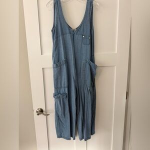 PILCRO Anthropologie zip front wide leg jumpsuit size small